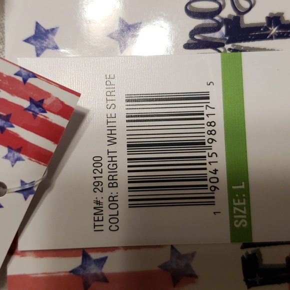 NWT Feeling Festive, Red, White Blue V-Neck top with capped ruffle sleeves.  L - Picture 5 of 5